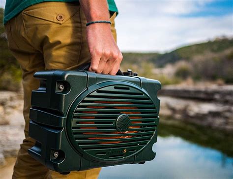 waterproof speaker boxes